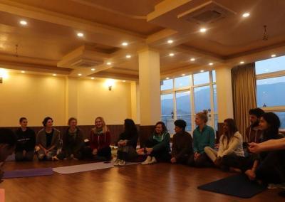 Listining yoga guru in Yoga hall