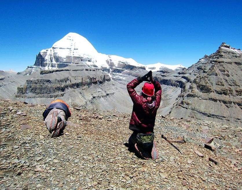 best country for yoga- Nepal